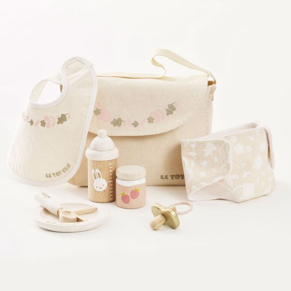 Le Toy Van | Doll Nursing Set