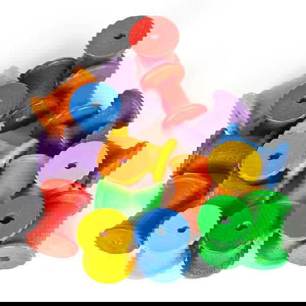 Grapat | 18 Spools in 6 Colours - Alex and Moo