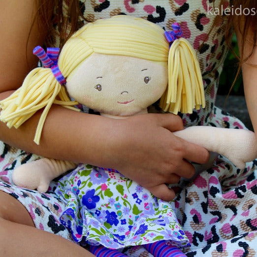 Bonikka | Soft Doll with Blonde Hair - Peggy Dames - Alex and Moo