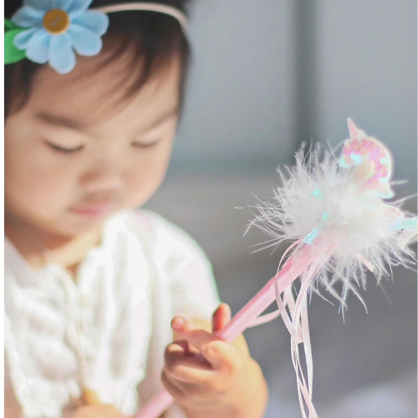 Great Pretenders | Unicorn Sequins Wand - Alex and Moo
