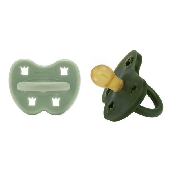 Hevea | 2-pack Pacifier (3-36 months) - Moss Green & Deep Forest Green - Alex and Moo