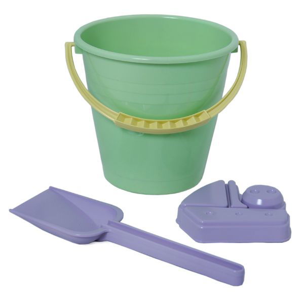 Plasto "I'M GREEN" | Bucket, Rake and Spade and Sand Mould Set - Alex and Moo